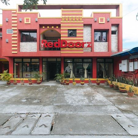 Reddoorz @ Golden Victory Hotel Mabalacat Pampanga מראה חיצוני תמונה