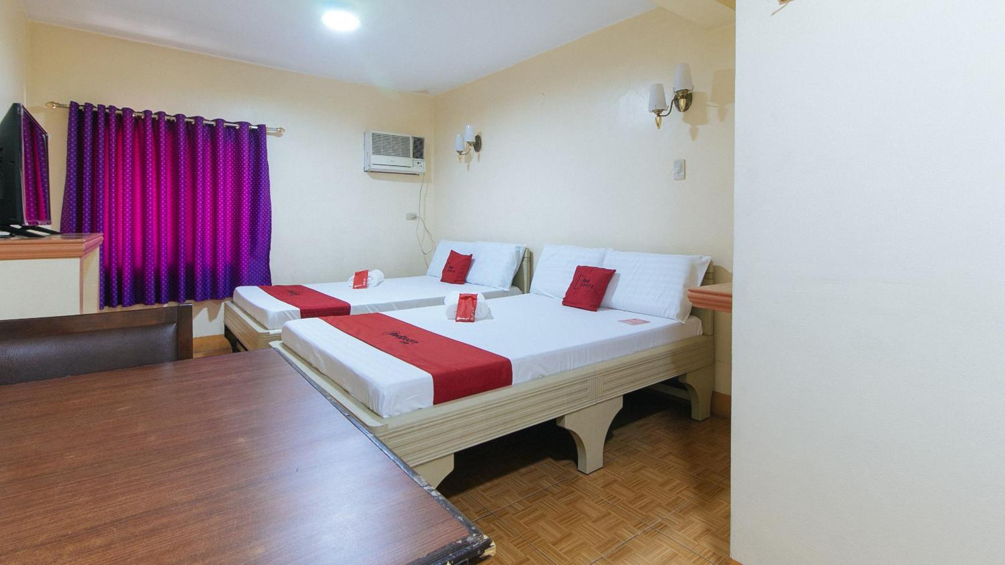 Reddoorz @ Golden Victory Hotel Mabalacat Pampanga מראה חיצוני תמונה