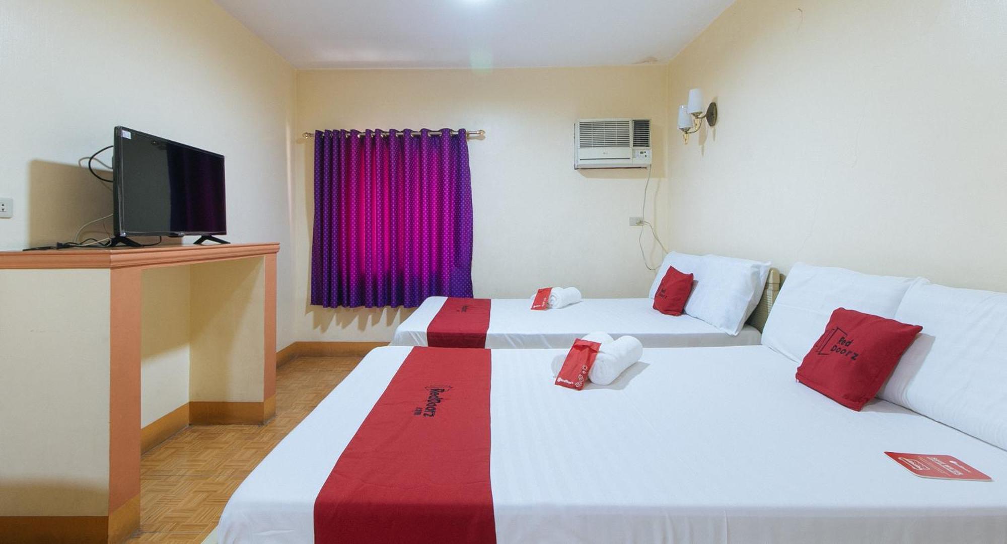Reddoorz @ Golden Victory Hotel Mabalacat Pampanga מראה חיצוני תמונה